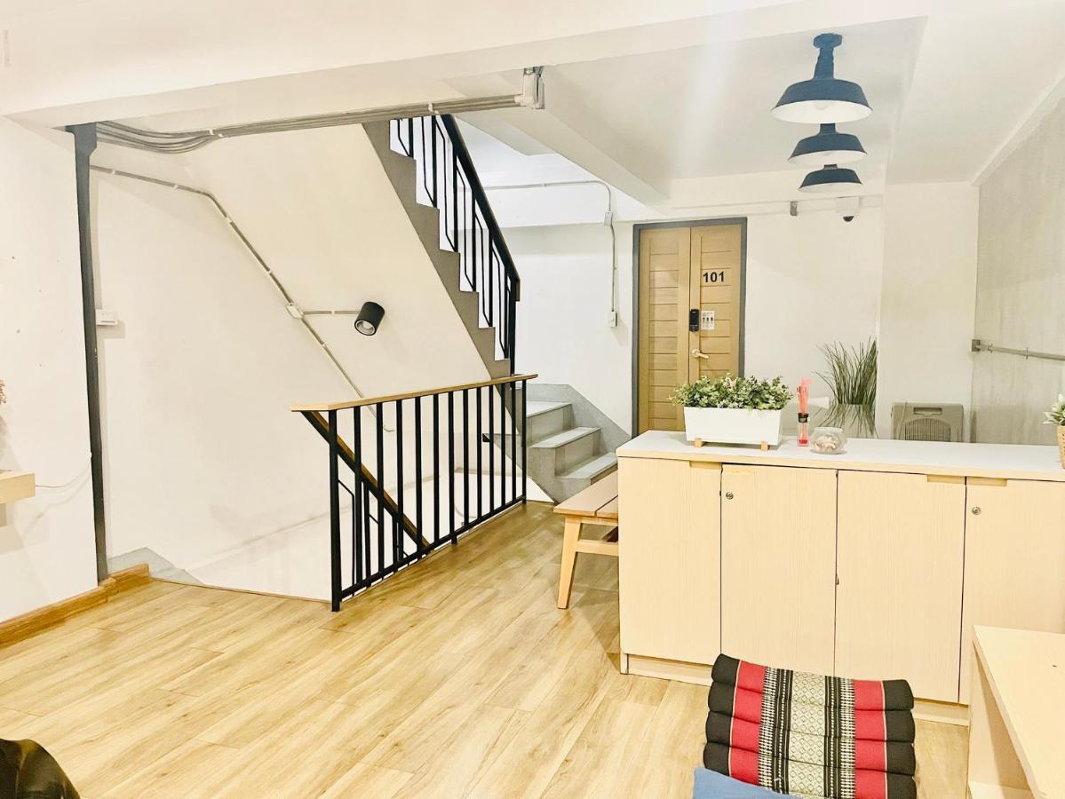 Ora Hostel Bangkok Eksteriør bilde