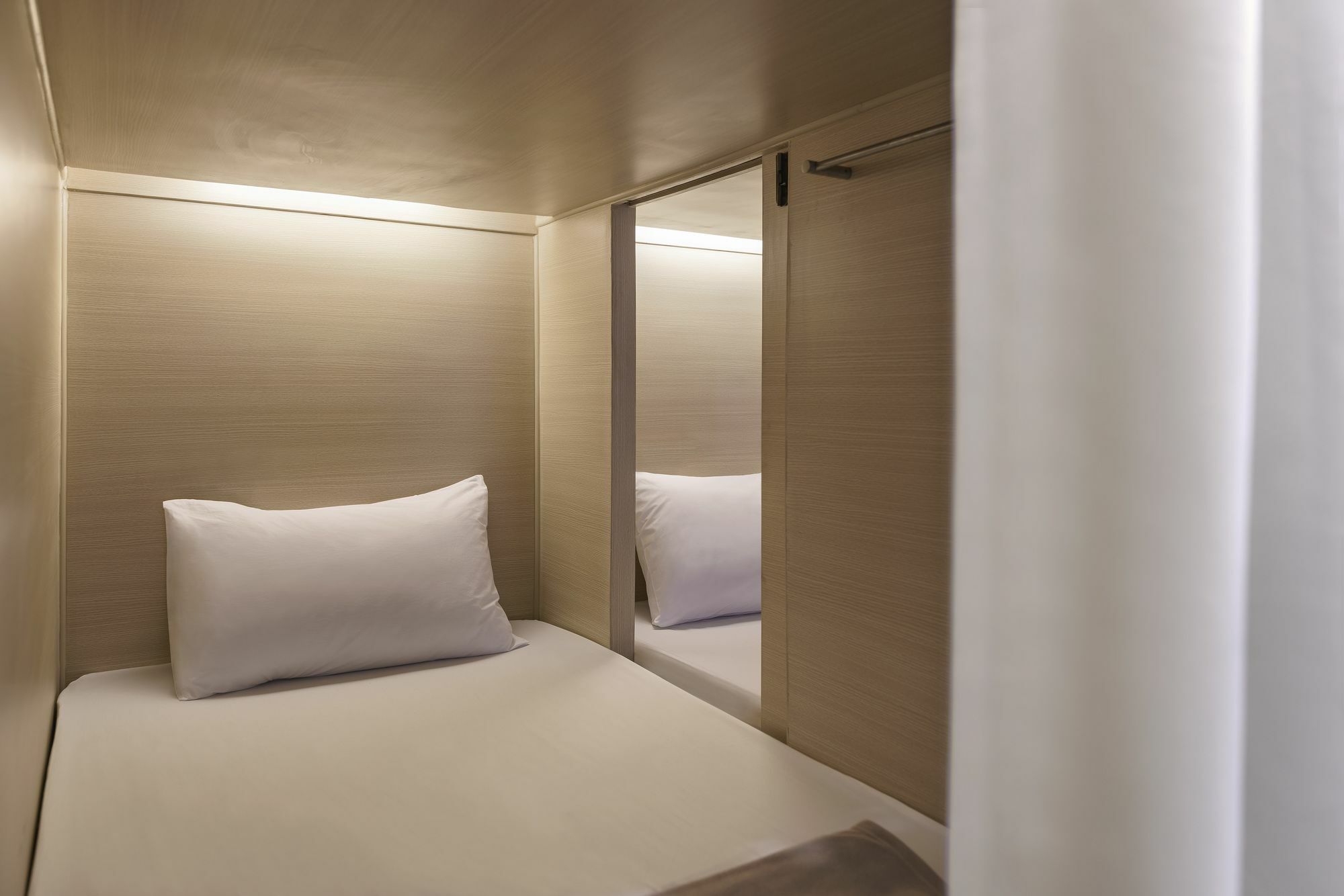 Ora Hostel Bangkok Eksteriør bilde
